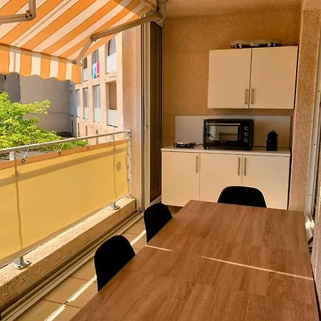 Chez Aline - En Bord De Apartment *